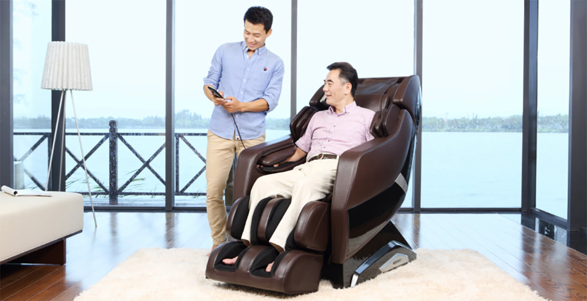 6710S Luxury Massage Chair
